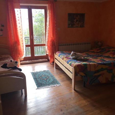 Willa Casa Miki Roure Turin Zewnętrze zdjęcie