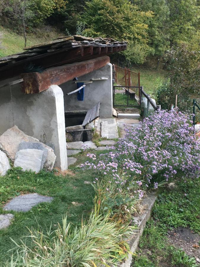 Willa Casa Miki Roure Turin Zewnętrze zdjęcie