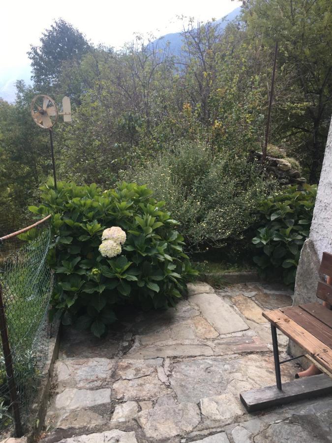 Willa Casa Miki Roure Turin Zewnętrze zdjęcie