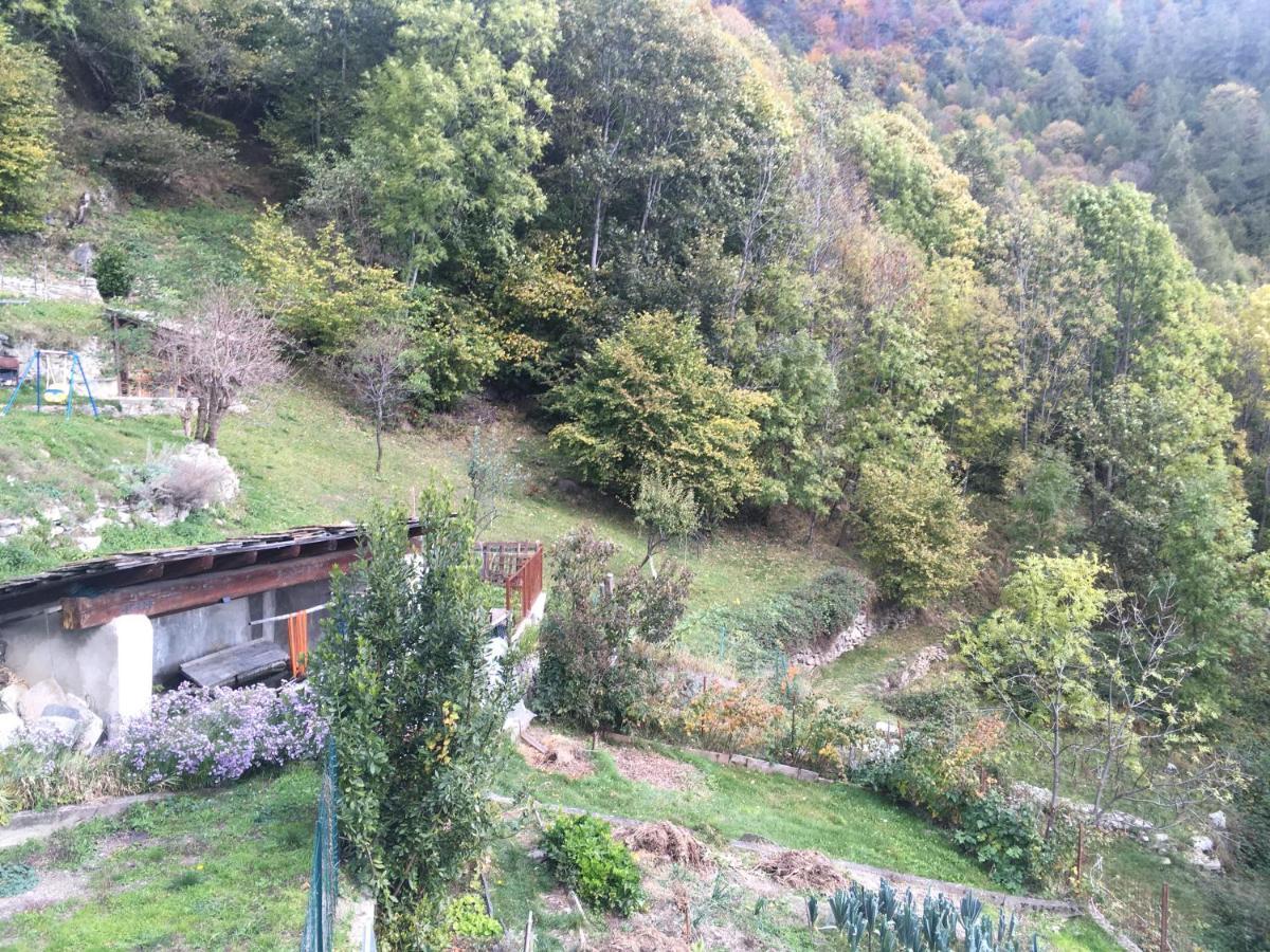 Willa Casa Miki Roure Turin Zewnętrze zdjęcie